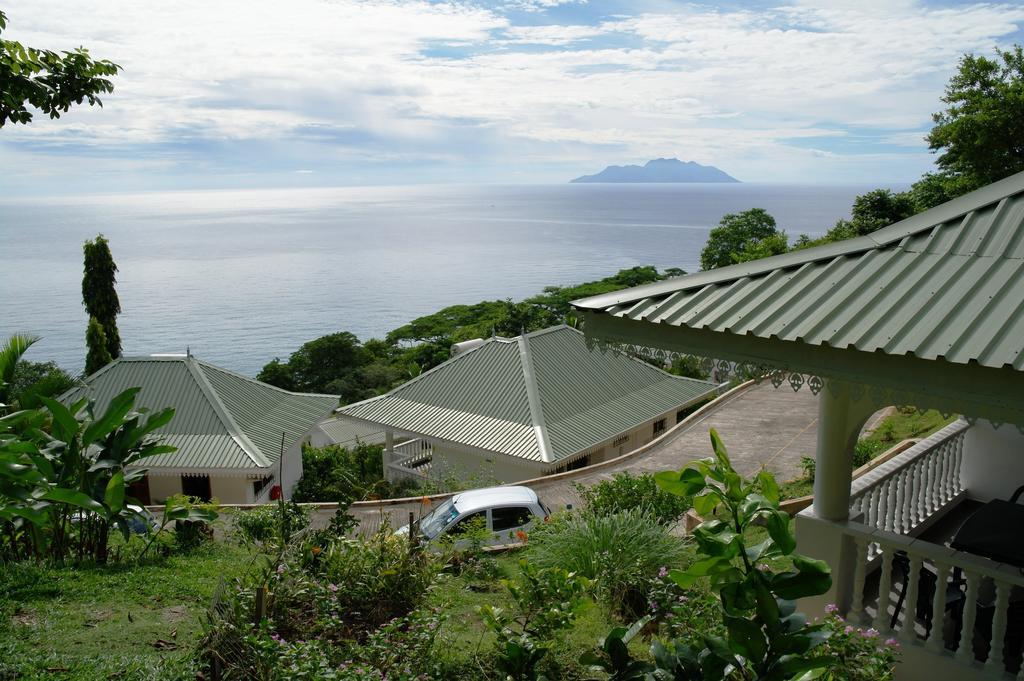 Chepsted Chalets Glacis  ภายนอก รูปภาพ