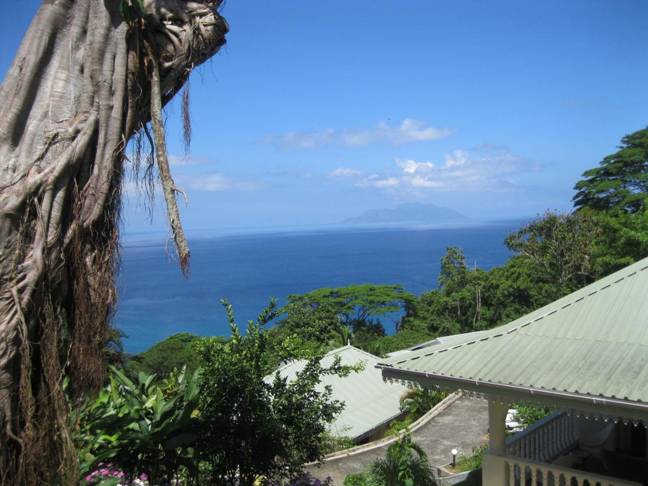 Chepsted Chalets Glacis  ภายนอก รูปภาพ