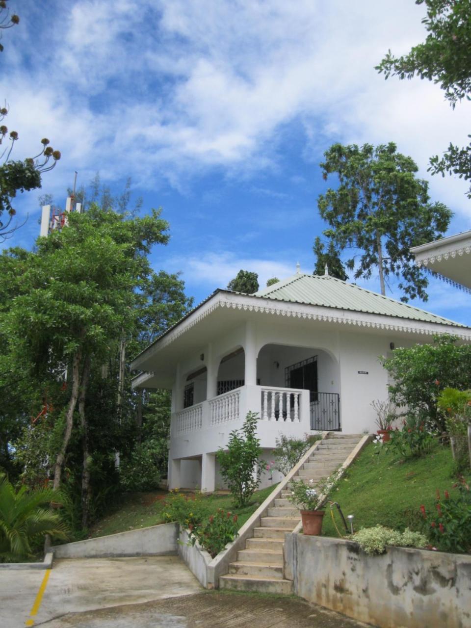 Chepsted Chalets Glacis  ภายนอก รูปภาพ