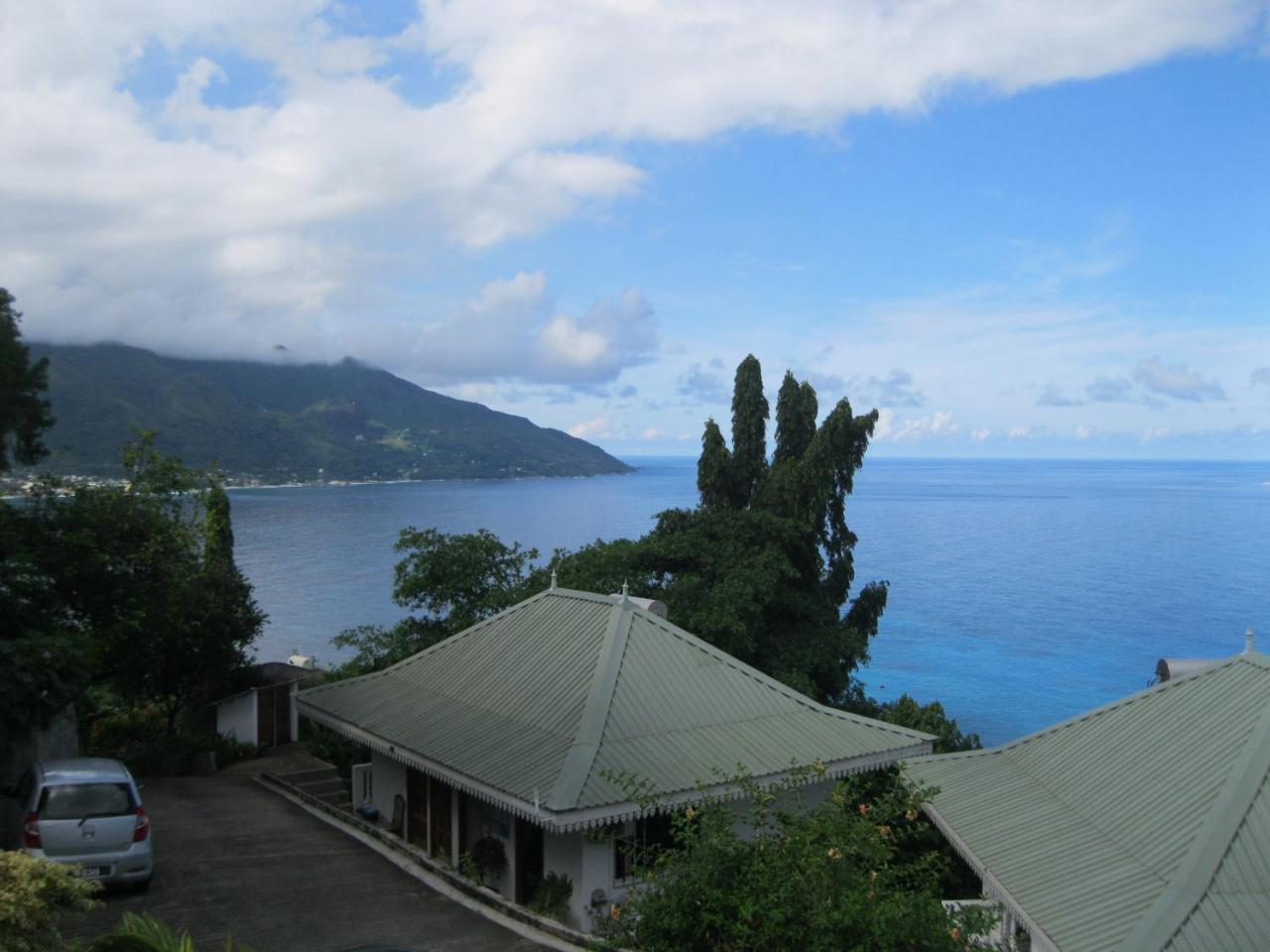 Chepsted Chalets Glacis  ภายนอก รูปภาพ