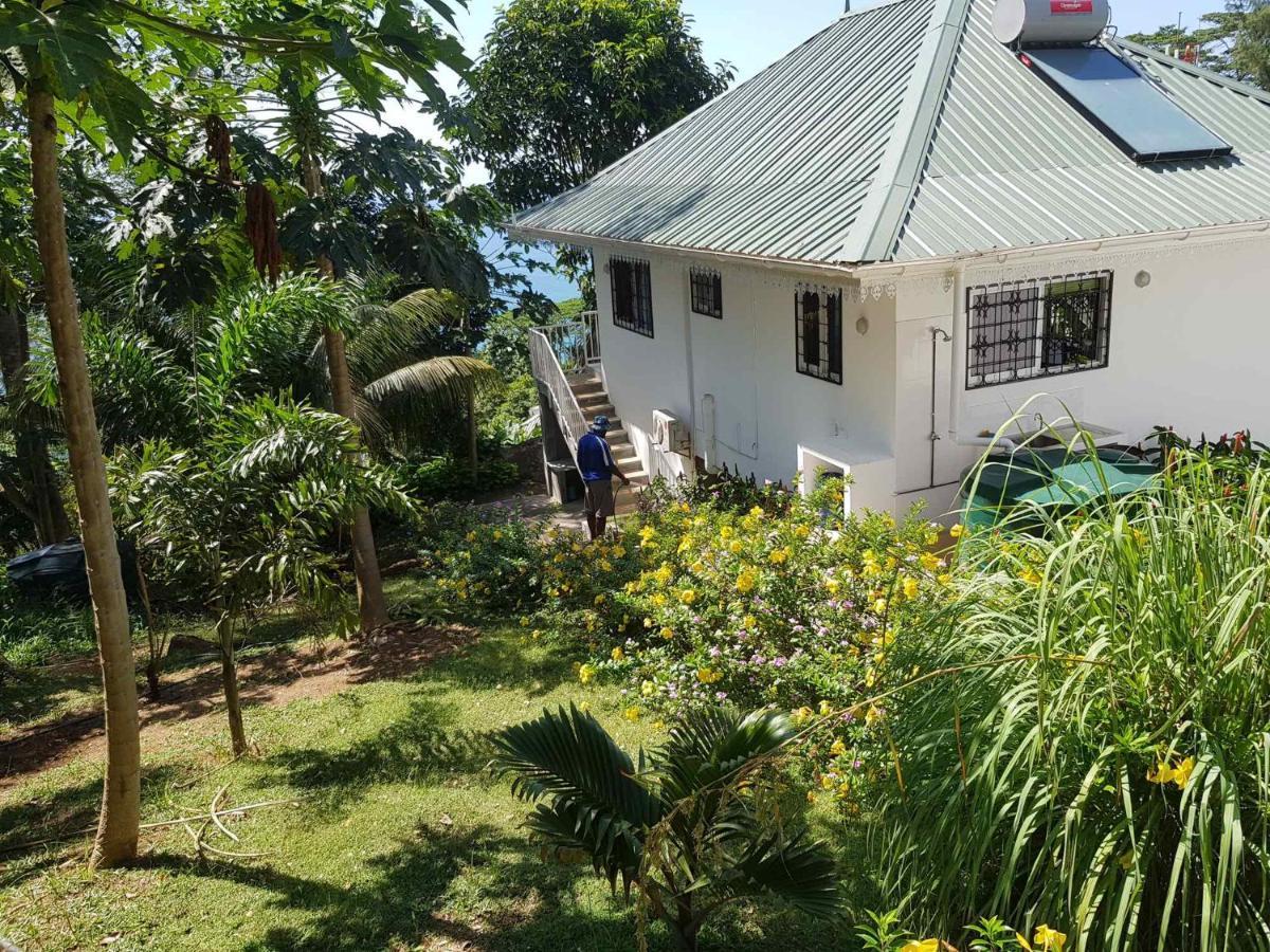 Chepsted Chalets Glacis  ภายนอก รูปภาพ