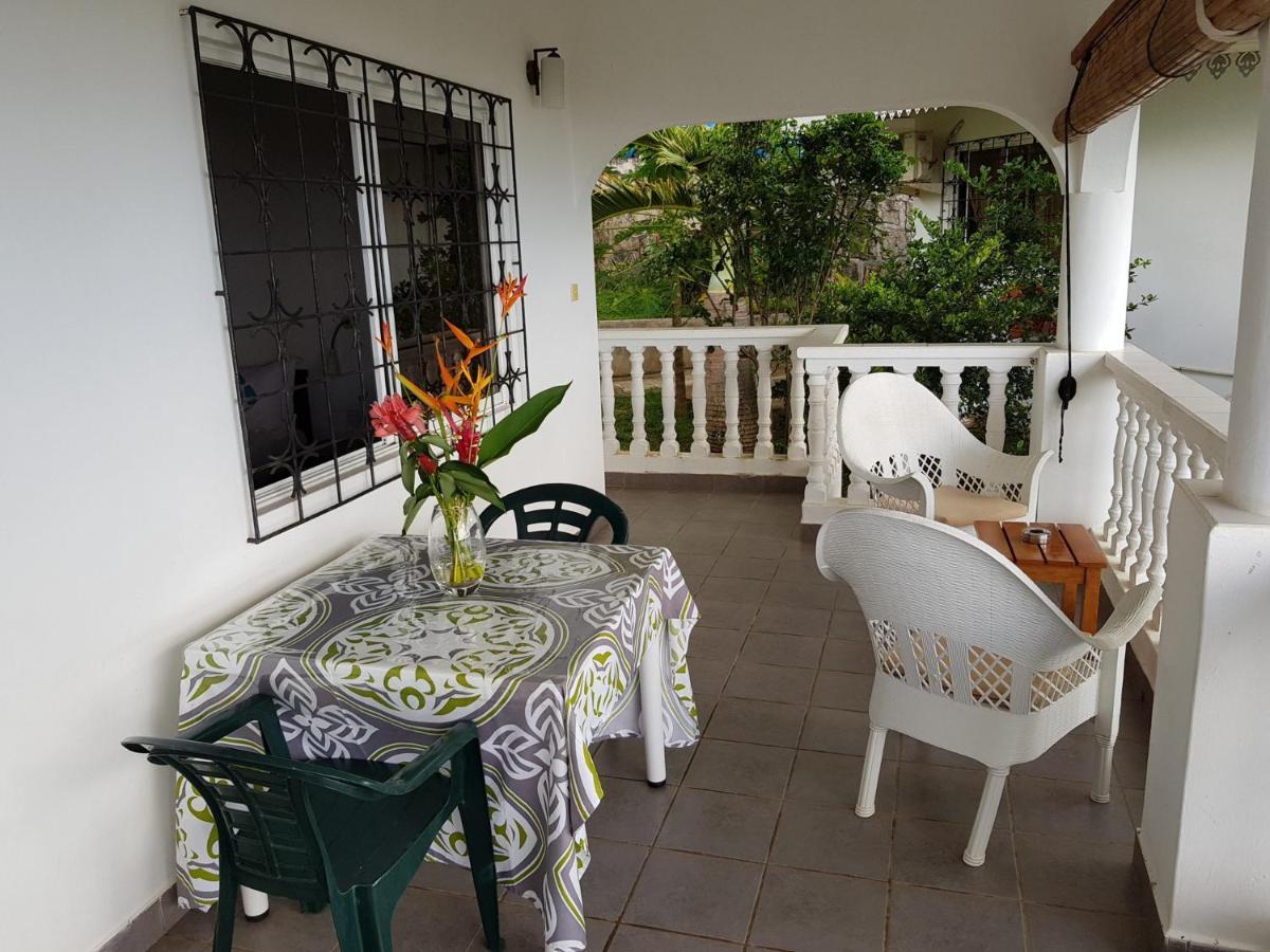 Chepsted Chalets Glacis  ภายนอก รูปภาพ