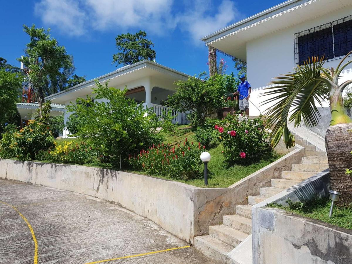 Chepsted Chalets Glacis  ภายนอก รูปภาพ