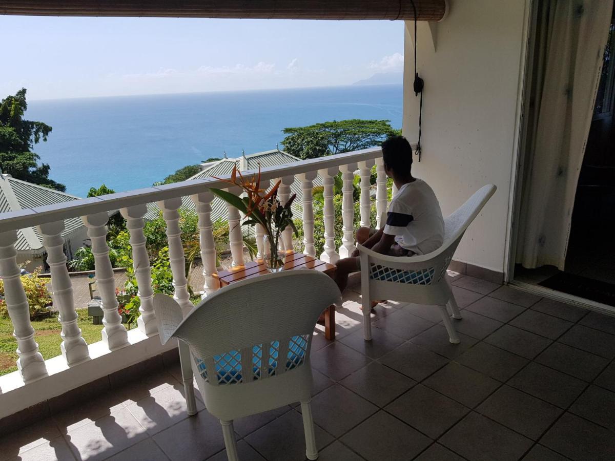 Chepsted Chalets Glacis  ภายนอก รูปภาพ
